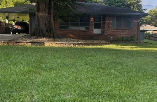 Tucker House | Peaceful Atlanta Stay. Walk to Lake & Trail. Cozy & Quiet