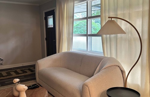 Tucker House | Peaceful Atlanta Stay. Walk to Lake & Trail. Cozy & Quiet