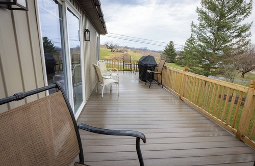 Town of Jerusalem House | Peaceful Hilltop Retreat Near Keuka Lake & Wine Trails