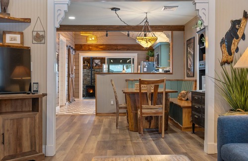 Galway House | Peaceful, Private, Lake Retreat in the foothills of the Adirondacks