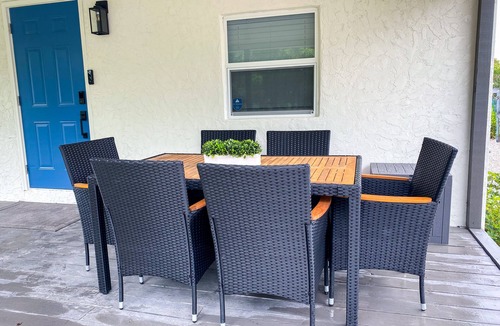 Jupiter House | Perfect Jupiter Base - Near Beaches, Sanctuary & Dining and more