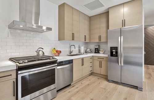 Empire Pass Condo | Perfect Ski-in/Ski-out Empire Residences with Private Deck by Deer Valley Resort