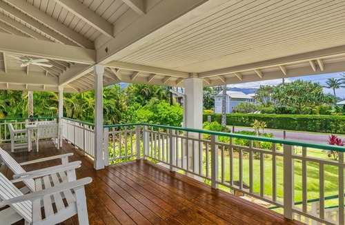 Hanalei House | Perfect Tropical Getaway Steps To Hanalei Beach!