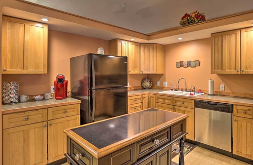 Oaks Corners Apartment | Pet-Friendly Upstate New York Vacation Rental