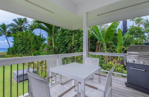 Hanalei House | Pinetrees Hanalei Cottage with A/C