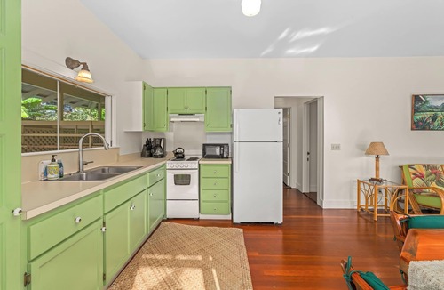 Hanalei House | Plantation Cottage - very private 1br/1ba cottage near the beach in Hanalei