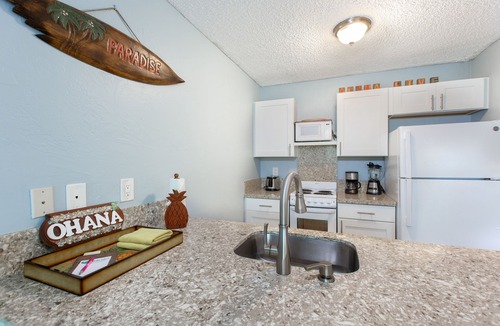 Wailua Condo | Plantation Hale Suites B6, AC, Near Beach, Shops, Restaurants