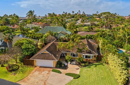 Bayview House | Poipu Kai 3 Bedroom with Pool and Spa steps to Shipwreck Beach