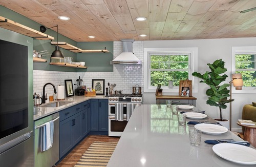 Kerhonkson House | Pondview Cabin: King Bed, Hot tub, Private Acres, Amazing Views