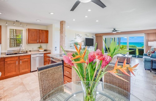 Kapaa Condo | Pono Kai B101, Udated, Beachfront, AC, Walk to Town, Sunrise Views