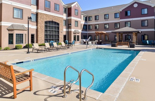 O'Fallon Condo | Pool & Gym. Your Next Trip!