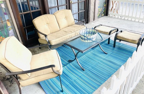 Sherman Oaks House | Pool!Sleep 10,central area. Free parking. Game room. Laundry. Gated.