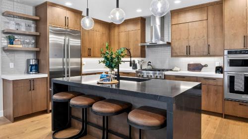 Hideout House | Pretty Pretty Pretty Good by AvantStay
