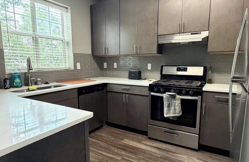 Cumberland House | Prime ATL Stay - Truist Park & World Cup Nearby