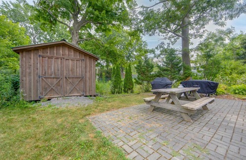 Canastota House | Private Beach & Sport Court! Home on Oneida Lake