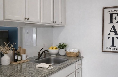 North Lauderdale Apartment | Private Cozy Studio Great Location Near Coral Springs, Sawgrass Mall & Beaches