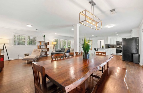 East Point Villa | Private Pool Villa Near Atlanta Airport Sleeps10