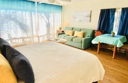 Poipu Apartment | Private Prince Kuhio Studio Sleeps 4. A/C and Plenty of Ocean Breeze