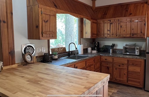 Live Oak Cottage | Private Retreat on 21 Acres Close to Spirit of the Suwannee