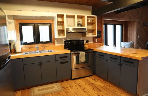 Birchview by the Saco House | Private Saco River Beach access, Storyland & Attitash 3 miles away