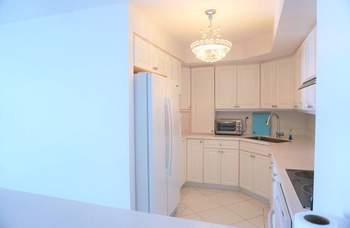 Waikiki Condo | Professionally cleaned 26th Fl PH w/Spectacular Views! Very Rare 3bed/2bath
