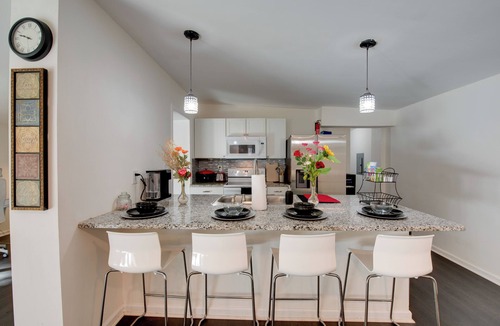 Sandtown House | Quiet Atlanta Getaway - 16 Mi to Downtown!