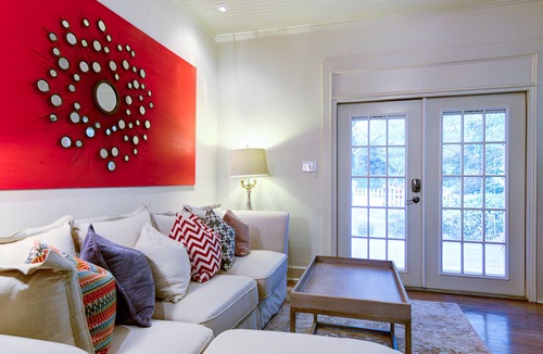 Garden Hills House | Quiet Historic Cottage In The Middle Of Everything