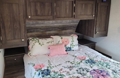 Port Bolivar House | Rad Beach Camper at Haileys Beach-n-Bay Resort