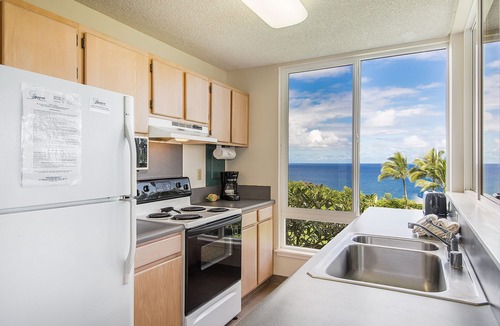 Princeville Condo | Refreshed unit at this Perfect Island Getaway With Ocean Views & Pool!