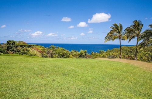 Princeville Condo | Refreshed unit at this Perfect Island Getaway With Ocean Views & Pool!