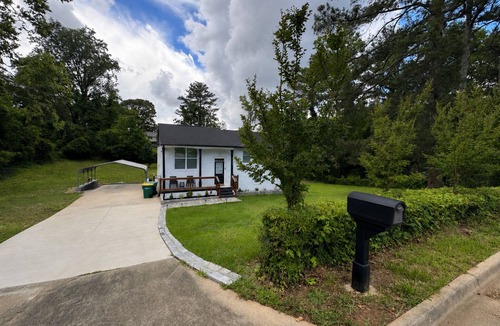 Forest Park House | Relaxing Forest Park Home Near Airport & Downtown