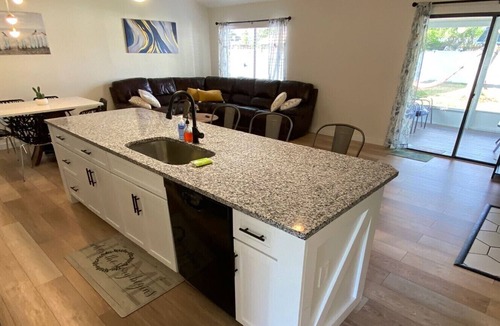 Sandalwood House | Relaxing pool in Jacksonville, FL. 3 Bedroom 3 bathrooms , wifi & free parking.