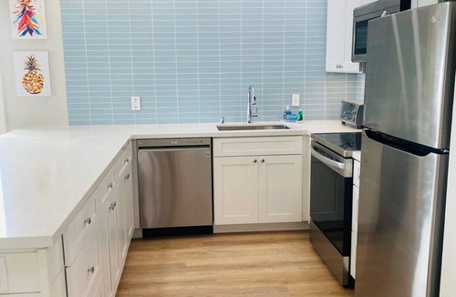 Kapaa Condo | RENOVATED 10/21! Corner Oceanview Condo w/AC!