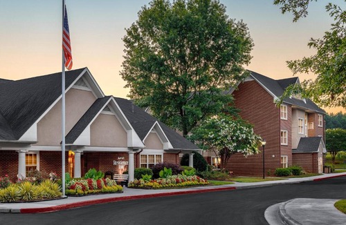 Peachtree Corners Hotel | Residence Inn by Marriott Atlanta Norcross Peachtree Corners