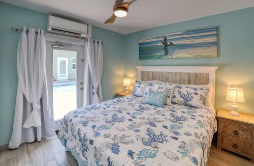 Anna Maria Resort | Resort-Style Ground Floor 2BR Pelican Suite, Heated Pool/Spa, Lakefront