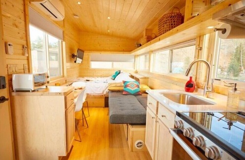 Arroyo Hondo House | Rio TinyHome w View, Hot Tub 2 miles to Hot Spring