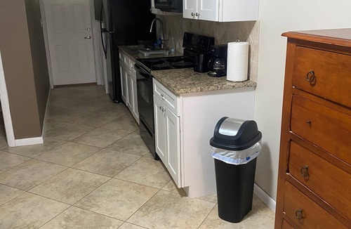 Arlington Apartment | Rivercity Elegant Apartments . .