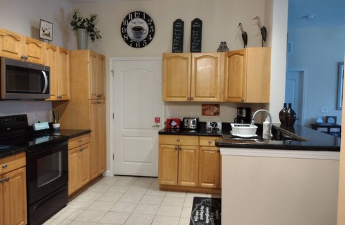 Kissimmee Condo | ⭐SALE! AUG 1-13 5 STAR CONDO*PREMIER HOST*GREAT PRICE&CLOSE TO ALL ATTRACTIONS⭐