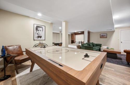 Saratoga Springs House | Saratoga Track Pool Hot Tub Fire Pit Game Room
