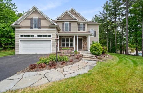 Saratoga Springs House | Saratoga Track Pool Hot Tub Fire Pit Game Room