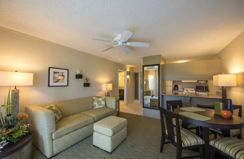 Wailua House | Seaside Sanctuary! 4 Amazing Suites w/Garden View | Close to Nearest Beach