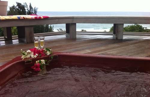 Princeville Apartment | Secluded Oceanfront Cottage- in Princeville – Private large Spa & Stunning Views