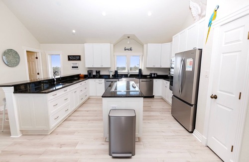 Pine Island House | Semi-Oceanfront, Pool, Dogs Welcome, ELEV, Theater Rm, PI201, Island Oasis