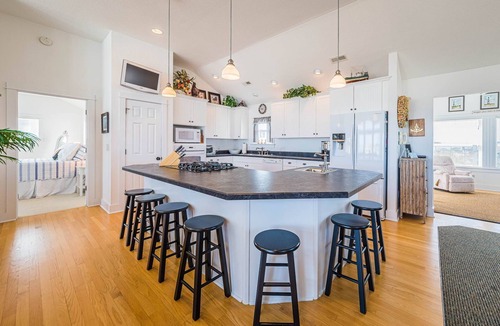 Carolina Dunes House | Shorehaven Too - Duck, Carolina Dunes, Ocean View, 220 Yds to Beach, Rec Room, Foosball