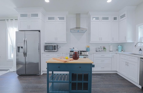 Underwood Hills House | Southern Luxury Cottage Located in the Heart of Atlanta | Sleeps 12