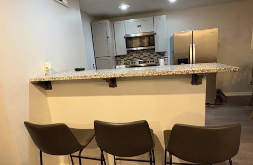 Belvedere Park House | Spacious 3BR Townhome 15miles from the World Cup Events & Downtown