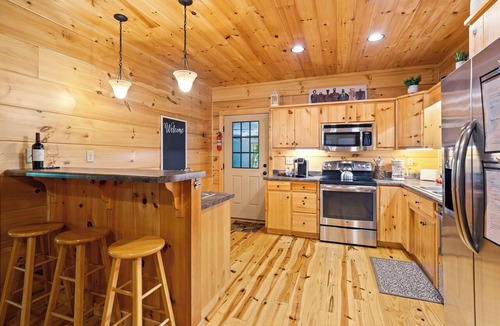 Pisgah Forest Cabin | Spacious 5-bedroom cabin in beautiful Pisgah Forest with Game Room!