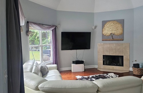 Jonesboro House | Spacious Atlanta Home w/Private Pool Fire Pit & WiFi near Town and Airport
