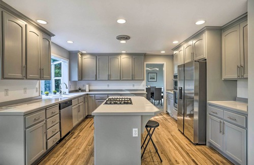Seattle Hill-Silver Firs House | Spacious Group Getaway in Snohomish!