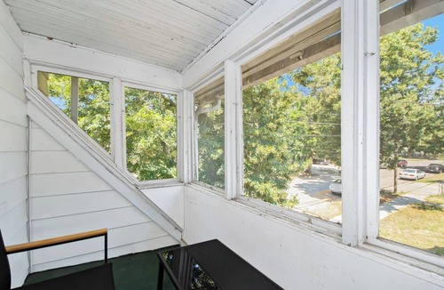 John Ball Park House | Spacious Home Downtown GR